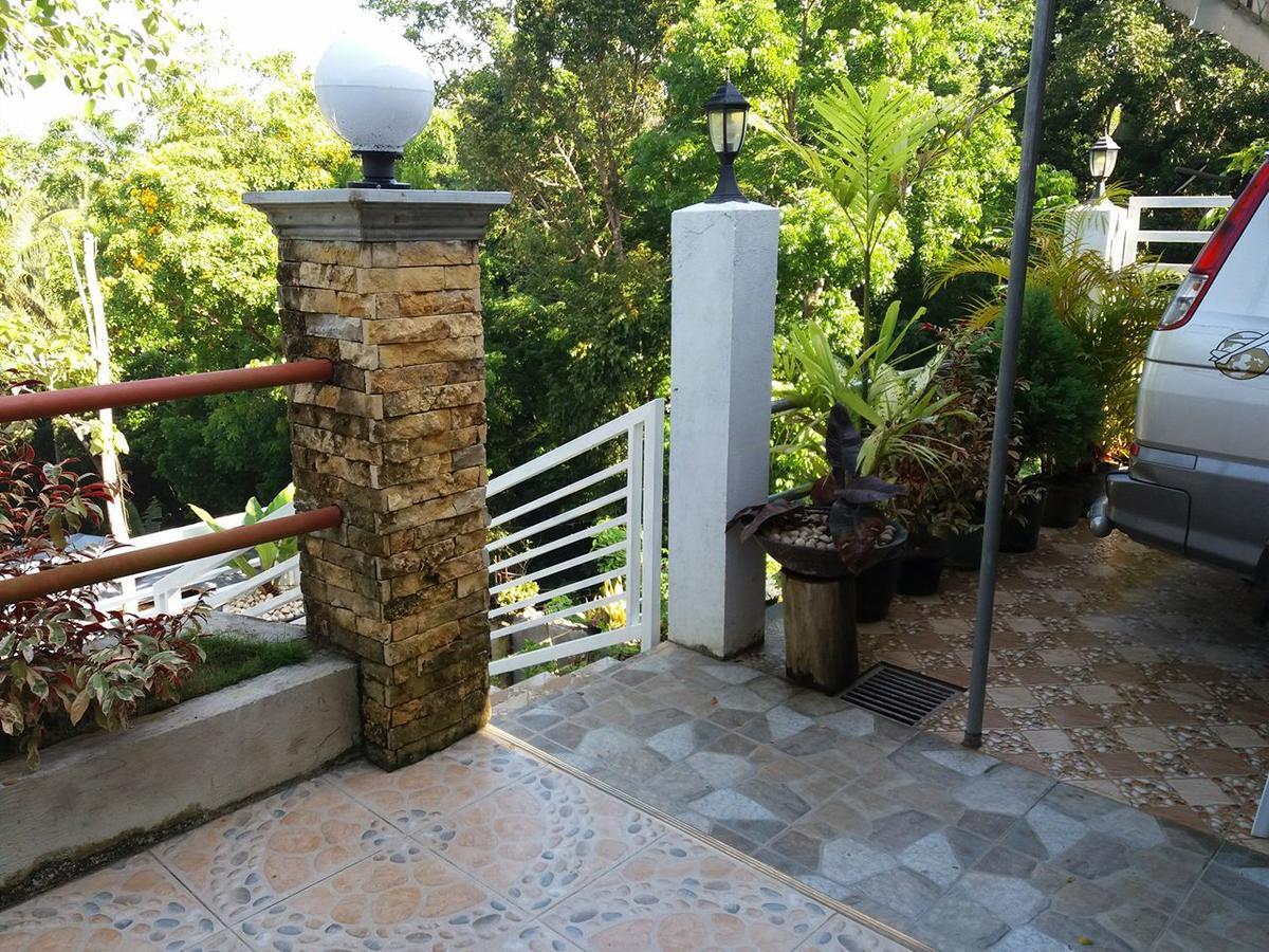 Villa Feliza Лобок Экстерьер фото